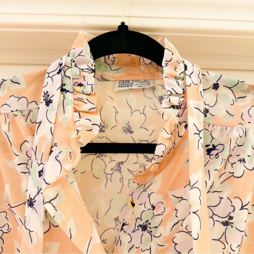 Cape Cod Match Mates Vintage Floral Ruffle Tie Collar Button Up Short Sleeve Top - Picture 6 of 8